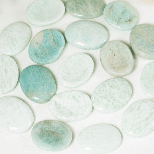 Amazonite Worry Stone for crystal healing (Pocket Palm Stone / Thumb Stone)