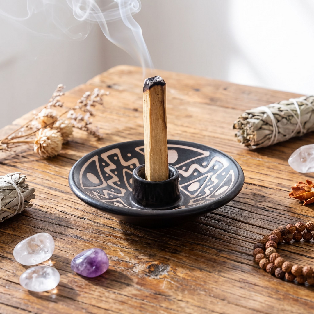 Chulucanas Ceramic Palo Santo Holder