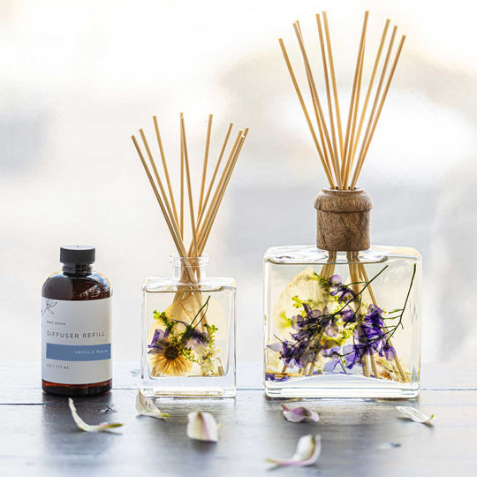 Signature Botanical Reed Diffuser - Vanilla Rain