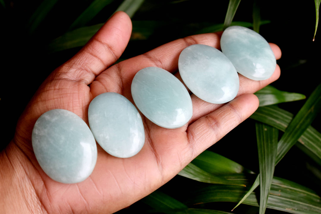 Amazonite Worry Stone for crystal healing (Pocket Palm Stone / Thumb Stone)