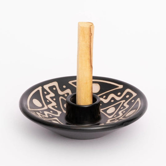Chulucanas Ceramic Palo Santo Holder | Includes 5 Palo Santo Sticks